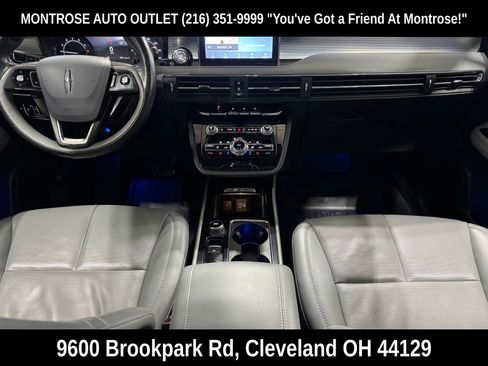 Used 2022 Lincoln Corsair AWD w/ Premium Package image 2