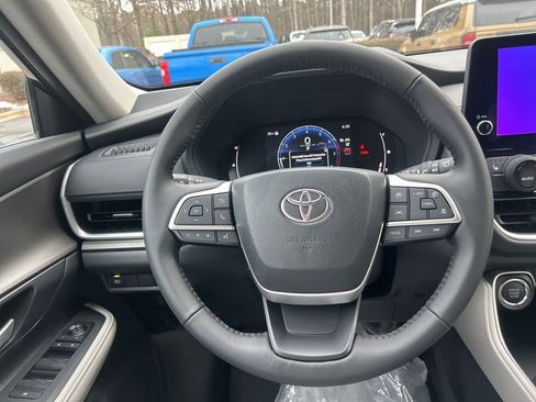 New 2026 Toyota Grand Highlander XLE image 12