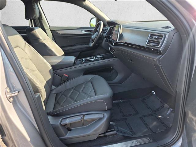 Used 2026 Volkswagen Atlas Cross Sport SE FWD image 20
