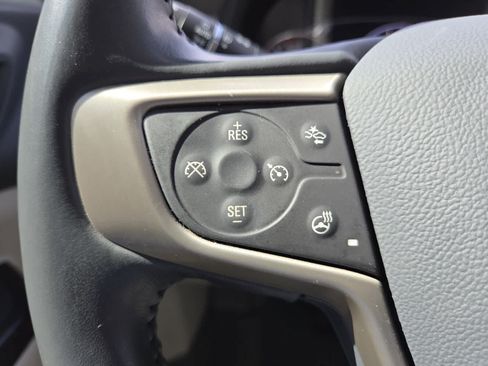Used 2021 GMC Acadia Denali w/ Denali Technology Package FWD image 9