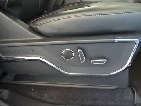 Used 2023 Ford F150 Lariat w/ Equipment Group 502A High image 38