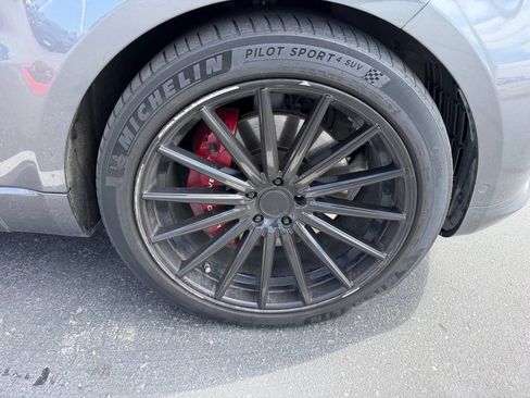 Used 2019 Land Rover Range Rover Sport HSE Dynamic AWD/4WD image 3
