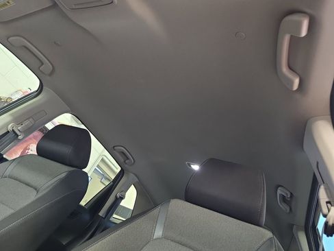 Used 2024 Honda CR-V LX image 30