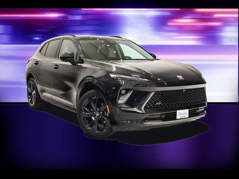 Used 2024 Buick Envision Sport Touring image 32