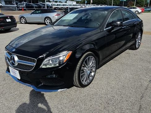 Used 2016 Mercedes-Benz CLS 400 image 3