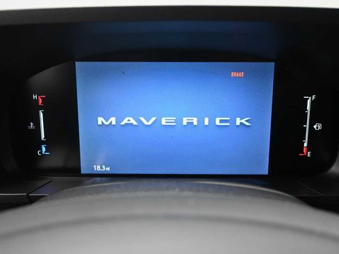 New 2026 Ford Maverick Lariat w/ Black Appearance Package image 16