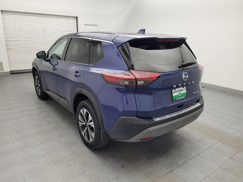 Used 2021 Nissan Rogue SV AWD/4WD image 5