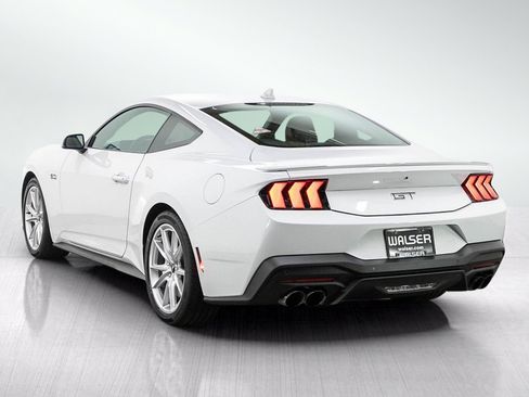 Used 2024 Ford Mustang GT Premium RWD image 3