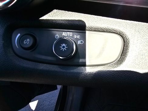 New 2026 Chevrolet Trax RS w/ Driver Confidence Package FWD image 21