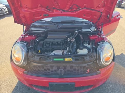 Used 2010 MINI Cooper S image 31