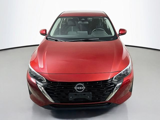 Used 2024 Nissan Sentra SV FWD image 2