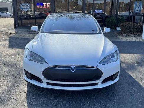 Used 2013 Tesla Model S Performance image 2