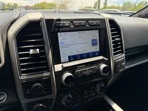 Used 2020 Ford F150 Lariat w/ Equipment Group 502A Luxury AWD/4WD image 27