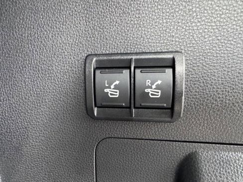 Used 2026 Toyota Sequoia Capstone image 36