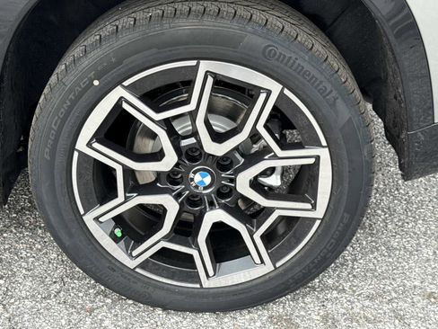 New 2026 BMW X1 xDrive28i w/ Technology Package AWD/4WD image 12