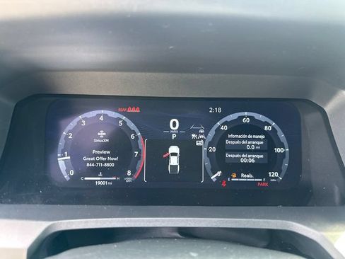 Certified 2025 Toyota Tacoma TRD Off-Road AWD/4WD image 31