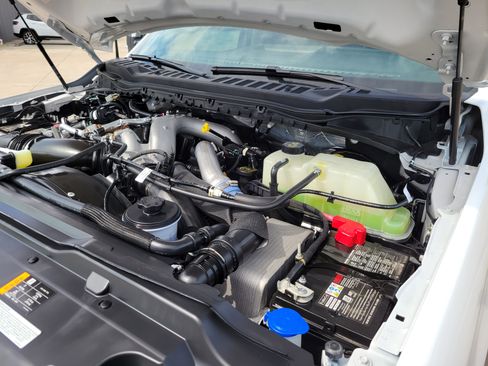 Used 2024 Ford F250 Lariat image 29