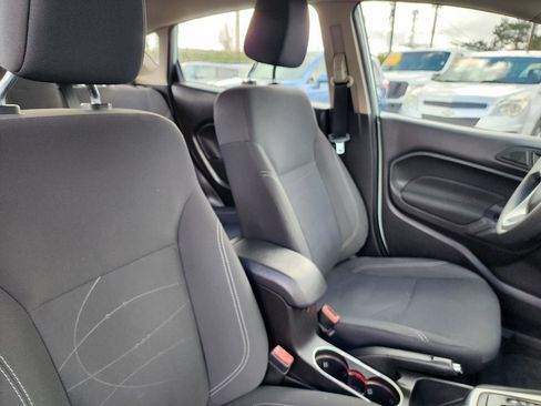 Used 2018 Ford Fiesta SE image 25