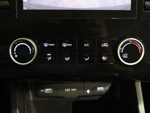 Used 2023 Hyundai Tucson SEL image 16