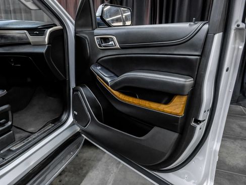 Used 2020 GMC Yukon XL Denali RWD image 51