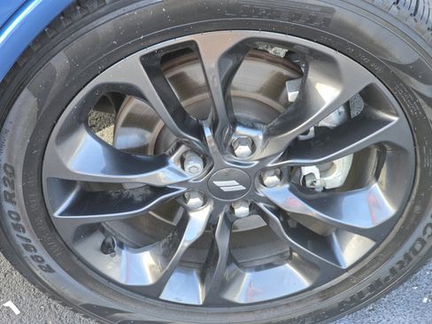 Used 2023 Dodge Durango R/T image 3