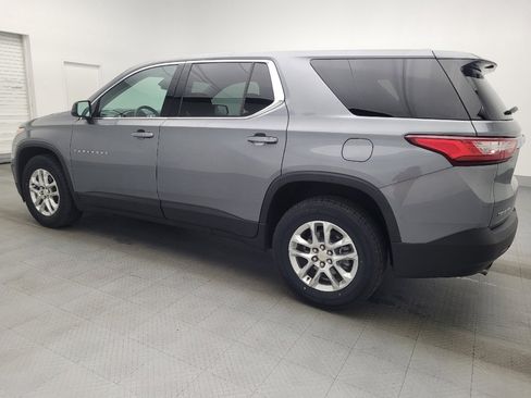 Used 2020 Chevrolet Traverse LS FWD image 3