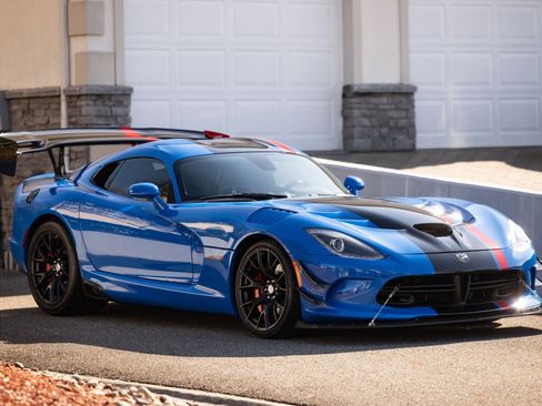Used 2017 Dodge Viper ACR w/ Extreme Aero Package image 2