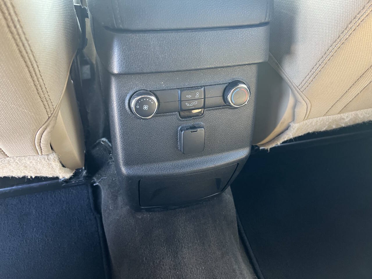 Used 2017 Ford Explorer FWD image 14