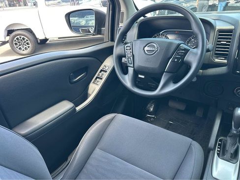 Used 2022 Nissan Frontier S w/ Technology Package RWD image 19