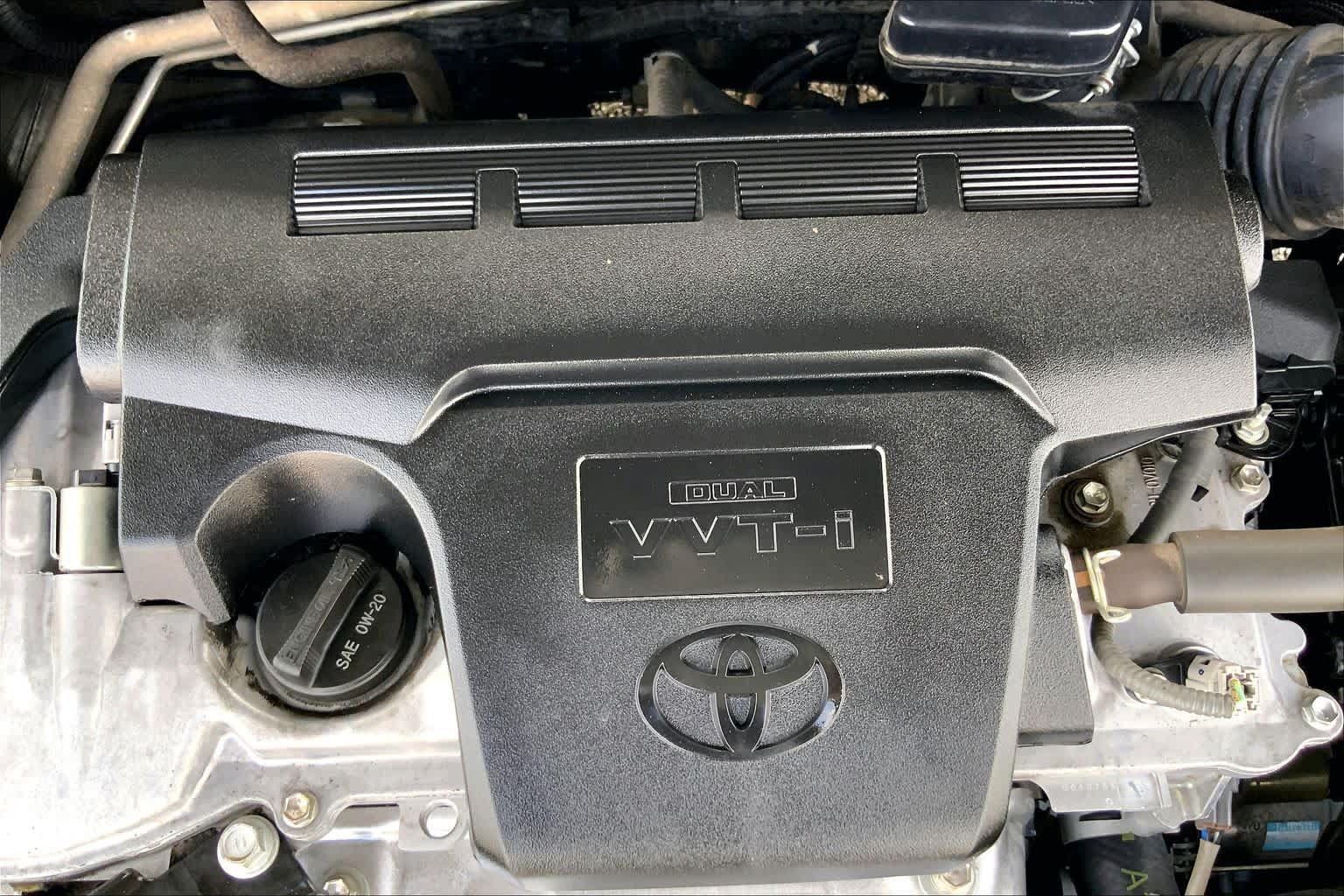 Used 2015 Toyota Camry LE FWD image 32