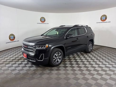 Used 2023 GMC Acadia SLT AWD/4WD image 8