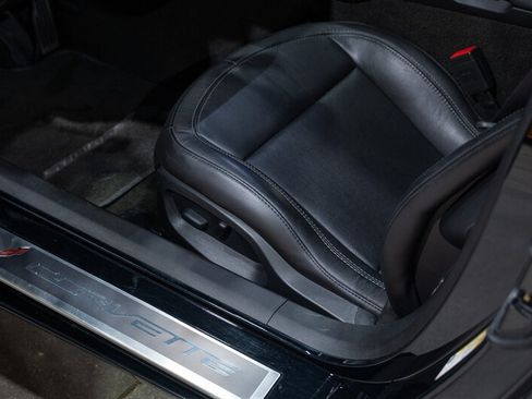 Used 2017 Chevrolet Corvette Stingray Coupe w/ Battery Protection Package RWD image 24
