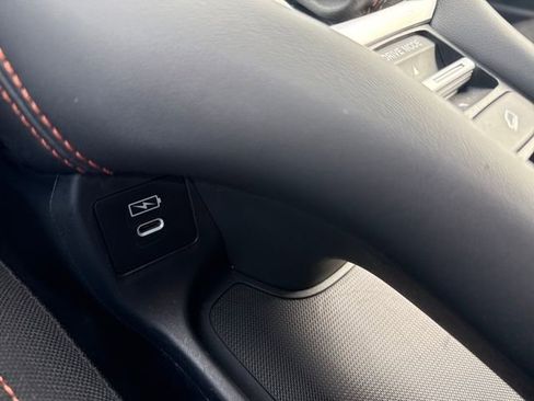 Certified 2025 Honda HR-V Sport image 28