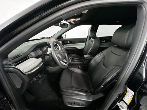 Used 2023 Jeep Compass Limited AWD/4WD image 20