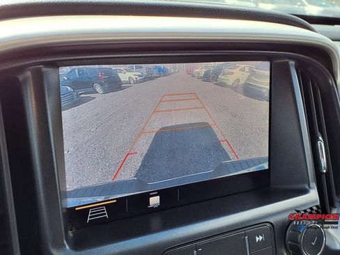 Used 2019 GMC Canyon SLE w/ Elevation Edition image 24