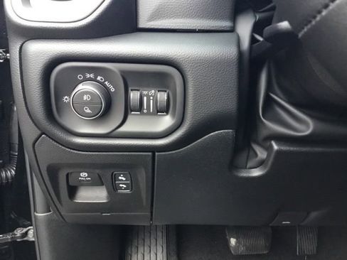 New 2026 RAM 1500 Big Horn AWD/4WD image 29