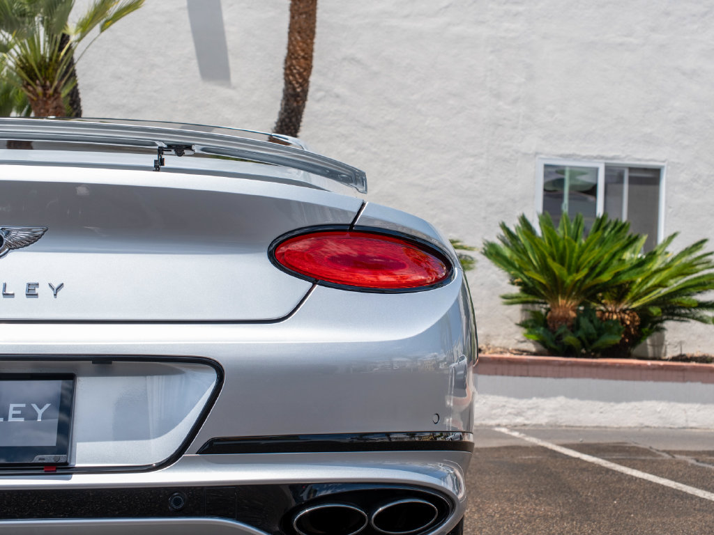 Used 2023 Bentley Continental GT V8 AWD/4WD image 33