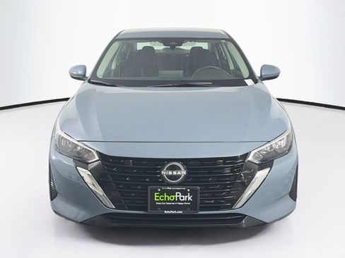 Used 2025 Nissan Sentra SV FWD image 2