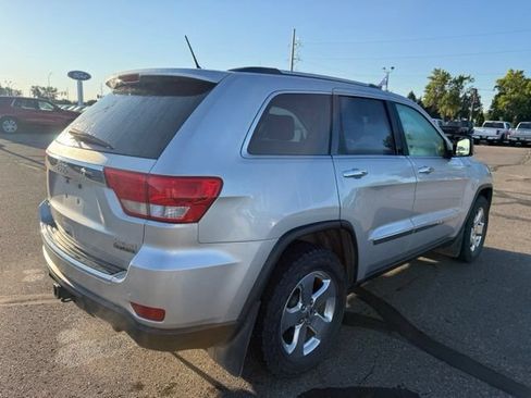 Used 2013 Jeep Grand Cherokee Limited w/ Trailer Tow Group IV AWD/4WD image 10