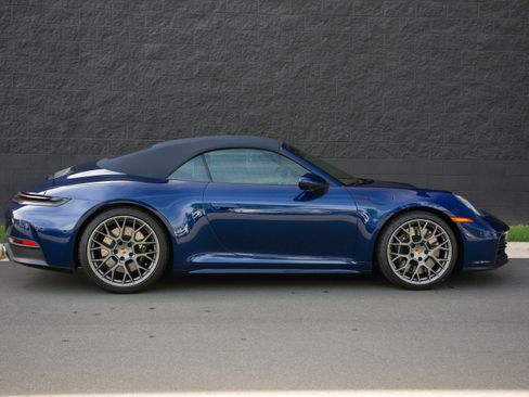 Certified 2025 Porsche 911 Carrera S image 9