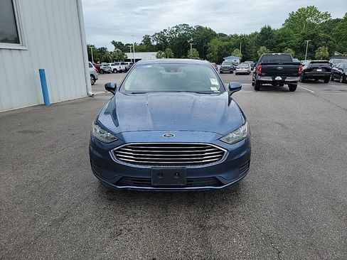 Used 2019 Ford Fusion SE FWD image 8