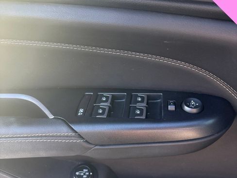 Used 2015 Cadillac SRX Luxury FWD image 9