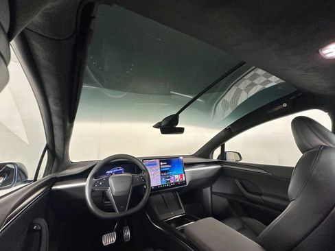 Used 2023 Tesla Model X Plaid AWD/4WD image 7