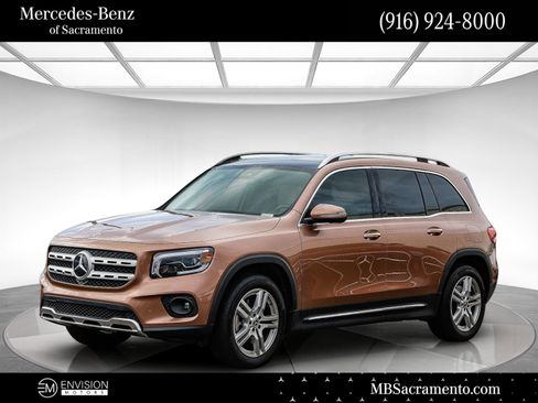 Certified 2022 Mercedes-Benz GLB 250 4MATIC image 1