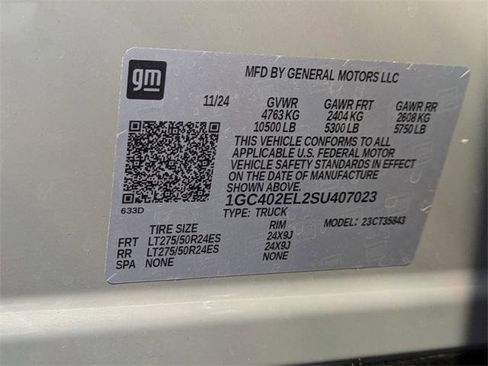 New 2025 Chevrolet Silverado EV RST image 34