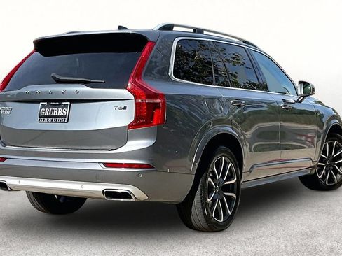 Used 2018 Volvo XC90 T6 Momentum w/ Convenience Package AWD/4WD image 2