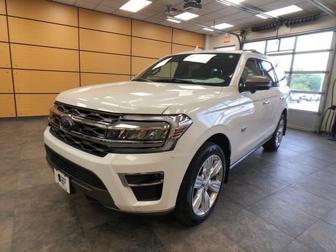 Used 2024 Ford Expedition King Ranch AWD/4WD image 3