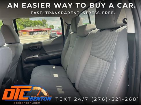 Used 2022 Toyota Tacoma SR5 w/ Technology Package RWD image 12