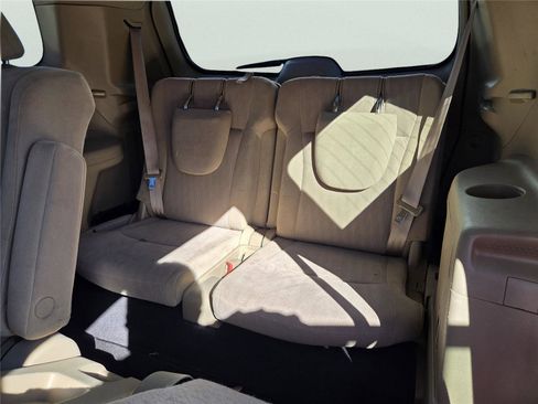 Used 2013 Toyota Highlander Base image 28