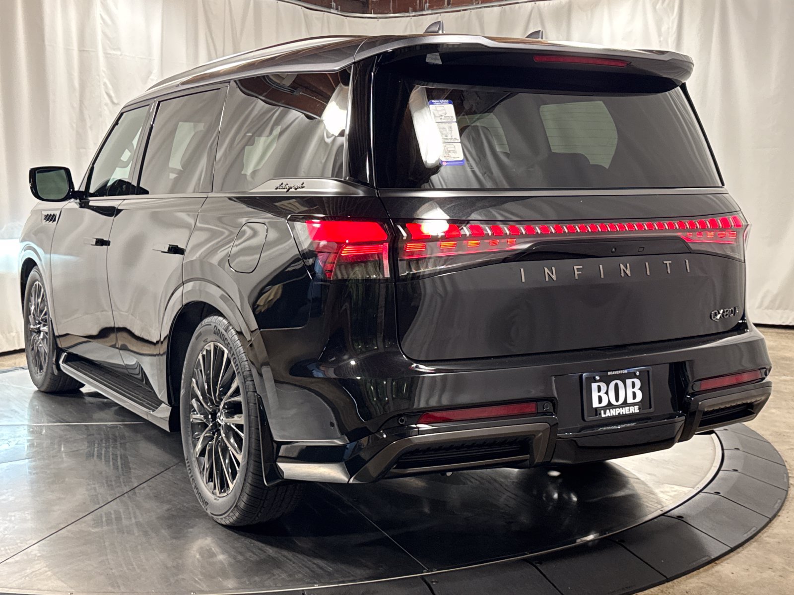 New 2026 INFINITI QX80 Autograph AWD/4WD image 9
